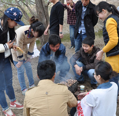 至美印刷開(kāi)啟燒烤模式